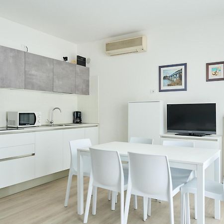 Appartamenti Villa Paola-Pochi Passi Dal Mare-Zona Piazza Aurora-Lido Di Jesolo Exterior foto