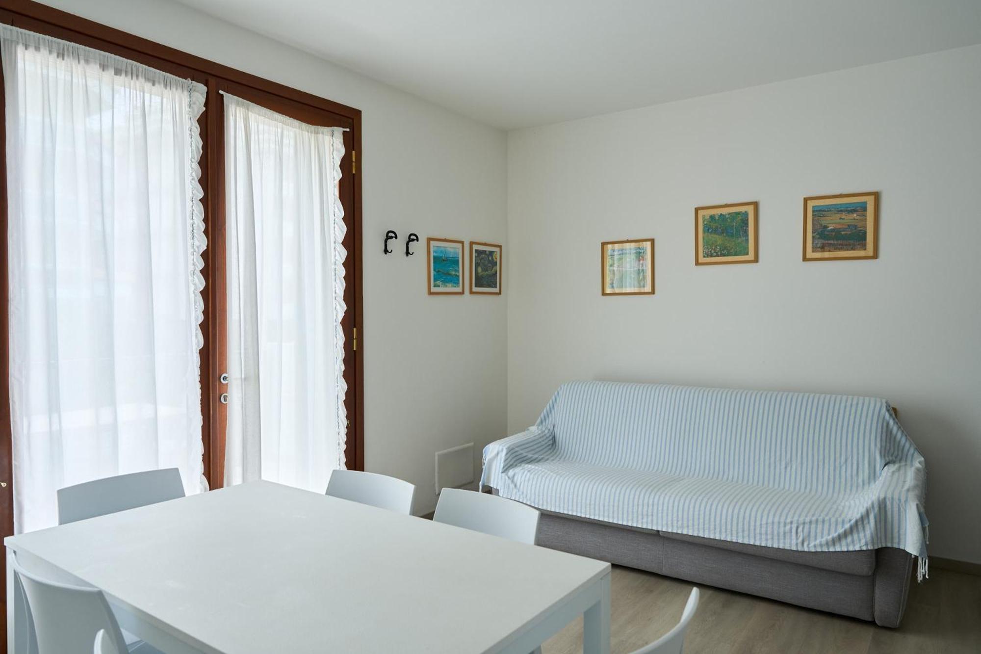 Appartamenti Villa Paola-Pochi Passi Dal Mare-Zona Piazza Aurora-Lido Di Jesolo Exterior foto