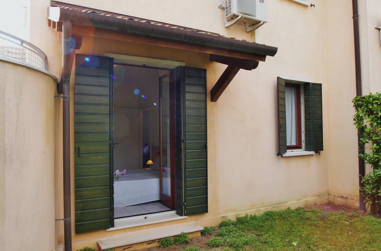 Appartamenti Villa Paola-Pochi Passi Dal Mare-Zona Piazza Aurora-Lido Di Jesolo Exterior foto